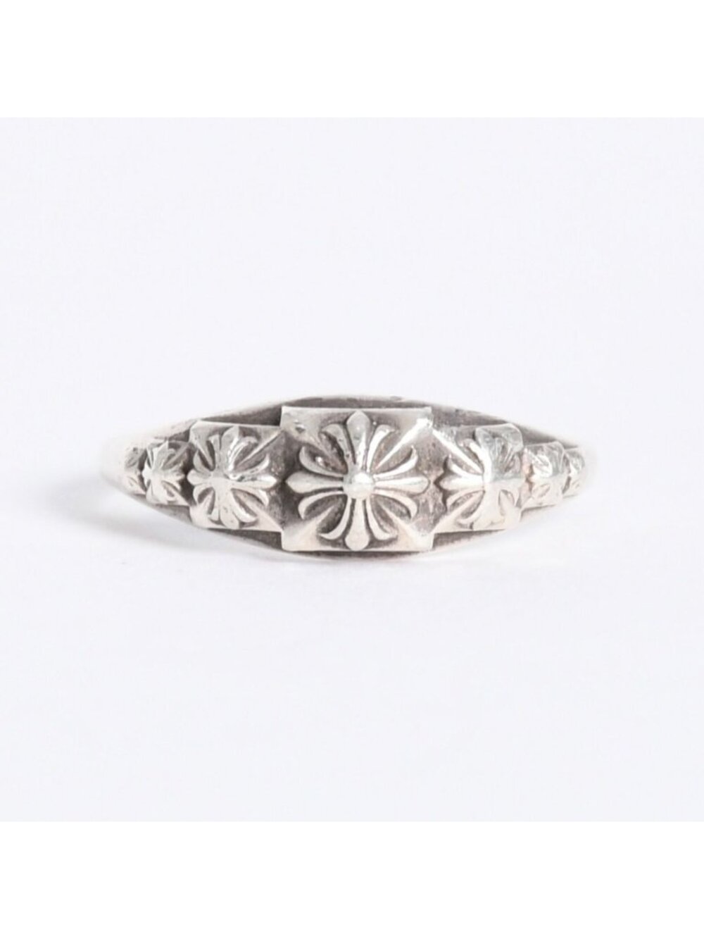 Chrome Hearts Tiny Pyramid Ring CH Plus